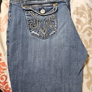 Women’s Blue Embroidered Pocket Jeans
